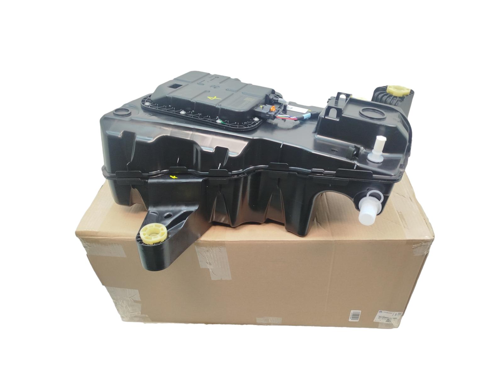 Tank AdBlue Neues Original 1682615380 Citroen Peugeot