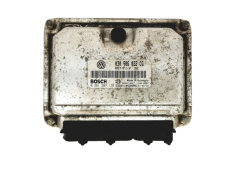 Steuergerät 030906032CG 0261207178 Volkswagen Bosch 18883