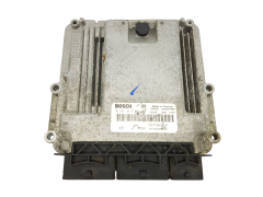 Steuergerät 237102265R 237102499R 0281019382 Renault Bosch