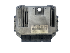 Steuergerät 0281012589 8200527725 8200527756 Renault Bosch 53549