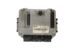Steuergerät 0281011275 8200305678 8200269879 Renault Bosch 38627