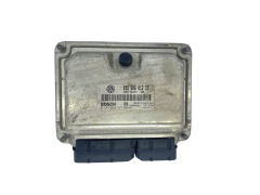 Steuergerät 038906012CE 0281010257 Skoda VW Bosch 61427