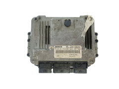 Steuergerät Renault 0281011549 8200391966 8200370779 Bosch 35838