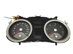 Tacho Kombiinstrument Renault Megane 2 8200399700 B 49402