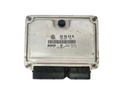 Steuergerät Seat 038906019NE 0281011824 Bosch 38027