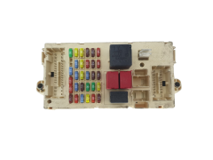 Sicherungskasten Relaiskasten Alfa Romeo 46558758 34764