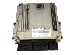 Steuergerät 0281019457 237102213R 237102553R Renault Bosch 27937
