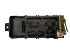 Sicherungskasten Relaiskasten Mitsubishi MR318828