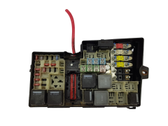 Sicherungskasten Relaiskasten Ford 3M5T-14A067-BC 518804109 19068