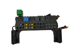 Sicherungskasten Relaiskasten A1695450001 550000570 1418562-1 Mercedes-Benz 20876