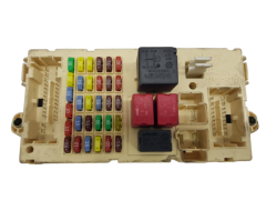 Sicherungskasten Relaiskasten Alfa Romeo 46558758