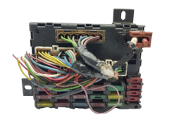 Sicherungskasten Relaiskasten Fiat 46443389 20120