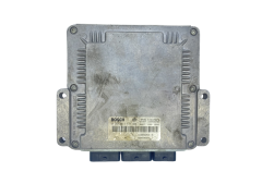 Steuergerät 0281011571 8200309318 8200346254 Renault Bosch 62653
