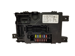 Sicherungskasten Relaiskasten Fiat 00517986150 28106881 Delphi 18411