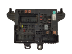 Sicherungskasten Relaiskasten 13277318 1327731801 Opel GM 20771
