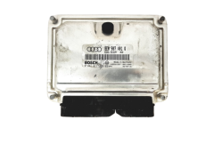 Motorsteuerung 8E0907401Q 0281011135 Audi Bosch 21614