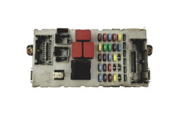 Sicherungskasten Relaiskasten 51771409NPL 51733919CPL Fiat Magneti Marelli 18007