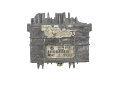 Steuergerät VW Seat 030906027AK 0261203930 Bosch 54894