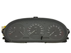 Tacho Kombiinstrument Renault 7700847784 Megane Scenic 23144