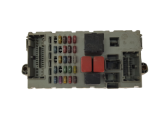 Sicherungskasten Relaiskasten Fiat 46552681 CPL 51735170 NPL Delphi 20407