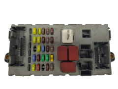 Sicherungskasten Relaiskasten Fiat 51829178 CPL Delphi
