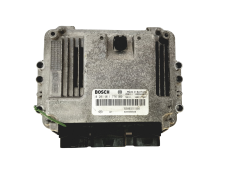 Steuergerät 0281011776 8200391966 8200386508 Renault Bosch 22477