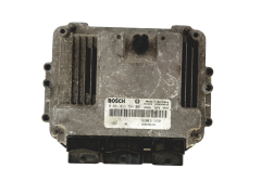 Steuergerät 0281011724 8200311550 8200384493 Renault Bosch 27047