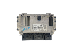 Steuergerät 0261S17833 237105748R Renault Bosch 43845