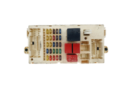 Sicherungskasten Relaiskasten Fiat 51755127 NPL 51759305 Magneti Marelli 34772