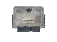 Steuergerät 55185365 0281010332 41AAA Alfa Romeo Bosch 54573
