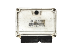 Steuergerät 045906019CA 0281012195 VW Bosch 18280