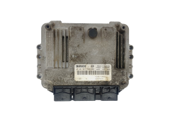 Steuergerät 0281011549 8200310863 8200370779 Renault Bosch 42764