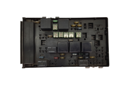 Sicherungskasten Relaiskasten Chrysler 04869204AM 23417G