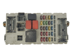Sicherungskasten Relaiskasten Fiat 46520600 CPL 46817785 NPL 19968