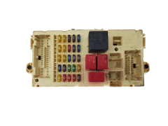 Sicherungskasten Relaiskasten Fiat 51755127 NPL 51759305 Magneti Marelli 20448