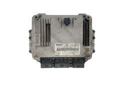Steuergerät 0281012589 8200527725 8200527756 Renault Bosch 41697