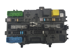 Sicherungskasten Relaiskasten Opel 1322173 5DK008669 GM