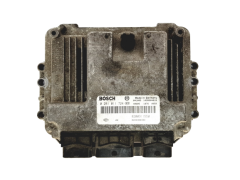 Steuergerät 0281011724 8200311550 8200384493 Renault Bosch 19627