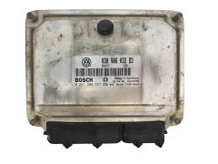 Steuergerät 030906032BD 0261206767 VW Bosch 3003