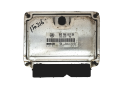 Motorsteuerung VW 045906019BN 0281011721 Bosch 18882