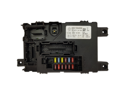 Sicherungskasten Relaiskasten Fiat 00517954290 28079637 Delphi 19650