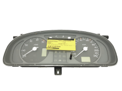 Tacho Kombiinstrument Renault Laguna 2 8200218871 B 44856