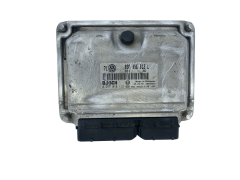Motorsteuerung VW 038906012L 0281010112 Bosch 49009