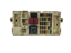 Sicherungskasten Relaiskasten Fiat 46758961 46812234 NPL 50591
