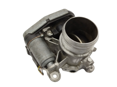 Drosselklappe Citroen Peugeot PSA326 9687888280 2.2 HDI Pierburg 68