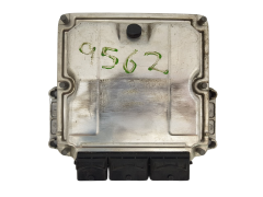 Steuergerät 8200039569 8200078730 0281001934 Renault Bosch 3005