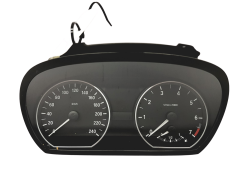 Tacho Kombiinstrument BMW 1 E87 9166813-01 1024932-84 Johnson