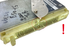 Steuergerät 0261200500 P06842205 1T26S0000 Volvo Bosch