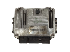 Steuergerät 0281011776 8200391966 8200386508 Renault Bosch 3516