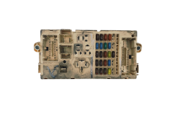 Sicherungskasten Relaiskasten Fiat 1360733080 40275
